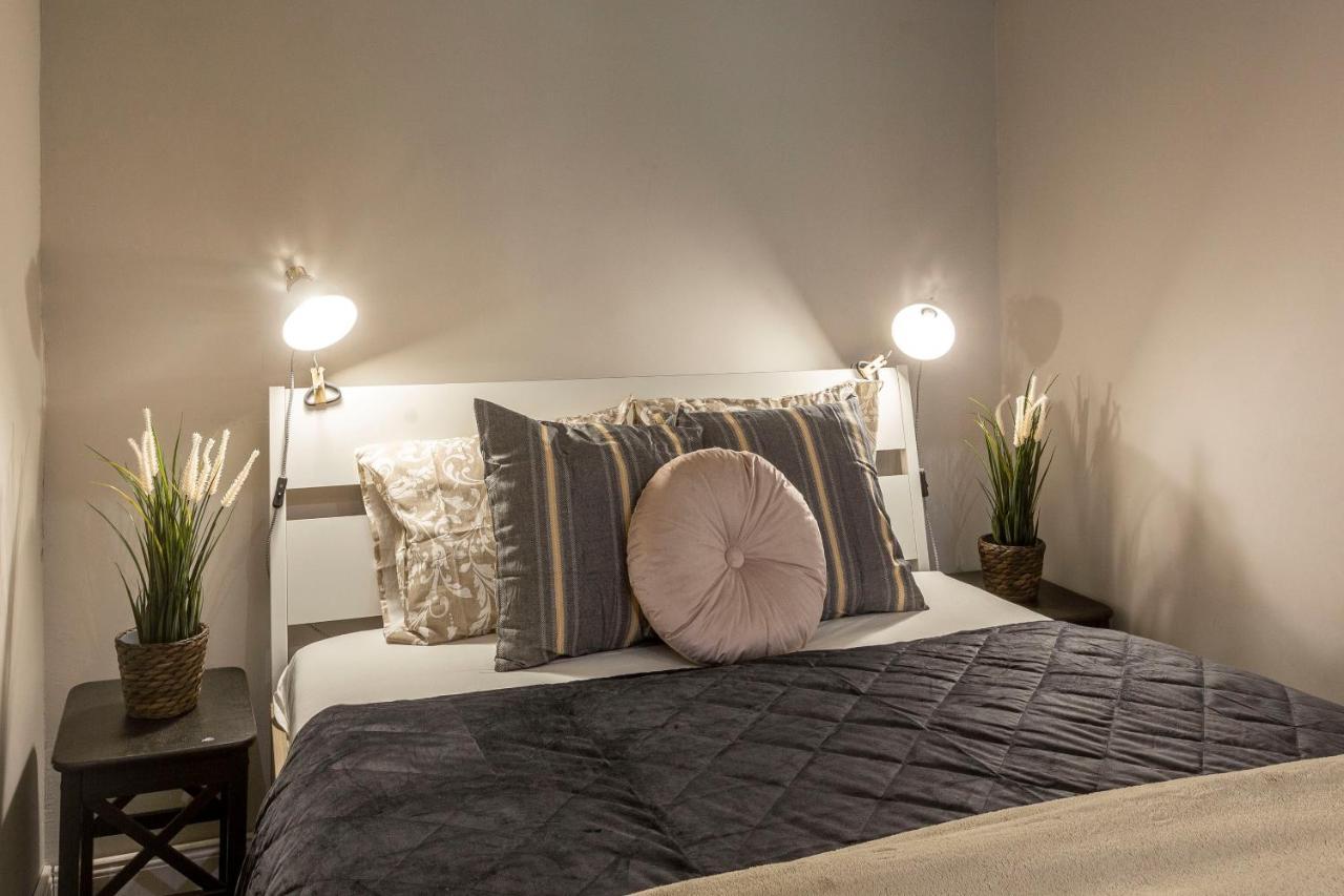 Spacious & Cozy Downtown Apartment With Balcony Βουδαπέστη Εξωτερικό φωτογραφία